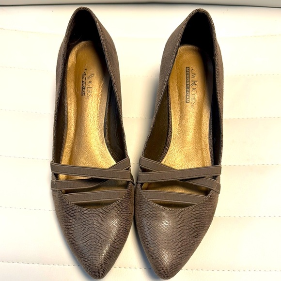 Kim Rogers Brown heels - Olissa classic pumps 7M - Picture 1 of 6